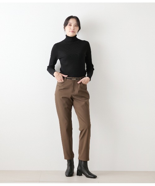 NEWYORKER(ニューヨーカー)の「【ウォッシャブル】裏起毛 あったかテーパードパンツ(その他パンツ・レディース・カーキ/ネイビー・11号/9号)」の14枚目の写真