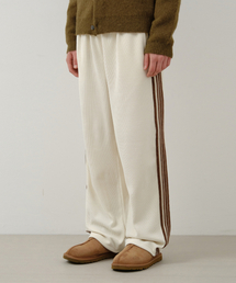 WEDNESDAY OASIS（ウェンズデーオアシス）の「エッセンシャルライントラックコーデュロイワイドパンツ_CREAM(W25-PT34)（その他パンツ）」