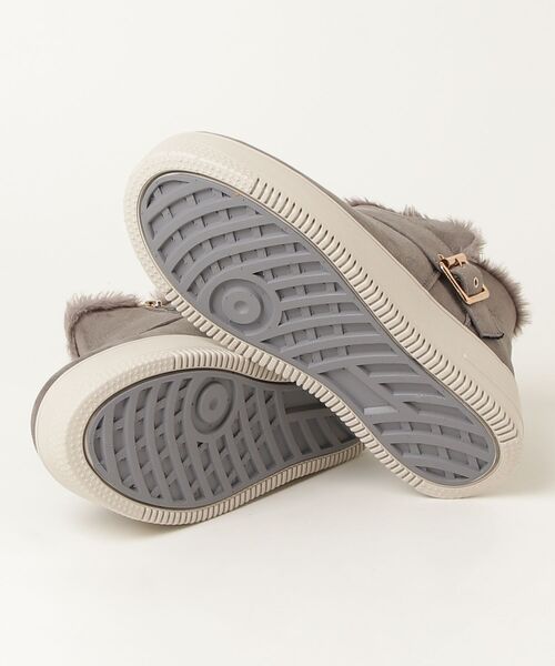 a.v.v（アーヴェヴェ）の「a.v.v アー・ヴェ・ヴェ サイドジップ ムートンブーツ ベルトファーブーツ ショートブーツ 5132（ブーツ・レディース・ブラック/グレー/ベージュ・M/L/LL/S）」の5枚目の写真