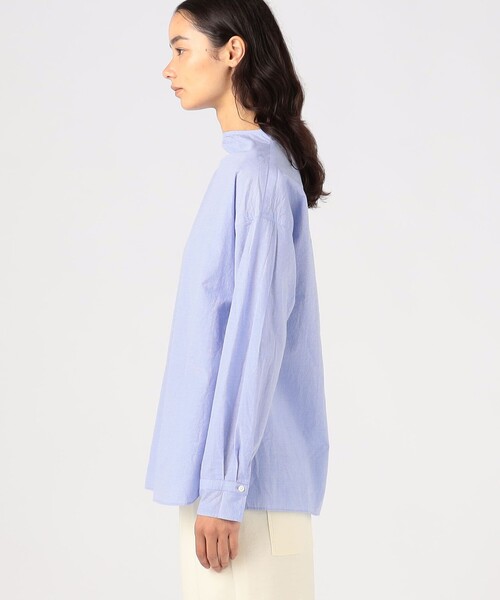 GALERIE VIE(ギャルリー ヴィー)の「コットン ミドルネックバックボタンシャツ(シャツ/ブラウス・レディース・ホワイト系その他/ブルー系その他2・FREE)」の4枚目の写真