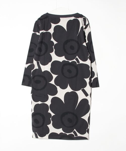marimekko（マリメッコ）の「Tavoittaa Unikko / Dress（ワンピース・レディース・ブラック・XX-SMALL/LARGE/MEDIUM/SMALL/X-SMALL）」の10枚目の写真