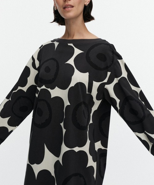 marimekko（マリメッコ）の「Tavoittaa Unikko / Dress（ワンピース・レディース・ブラック・XX-SMALL/LARGE/MEDIUM/SMALL/X-SMALL）」の4枚目の写真