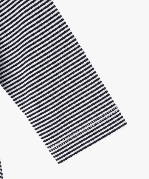 agnes b.（アニエスベー）の「ベビー ロゴ ボーダー コットン 長袖 ボディスーツ 2枚組（ロンパース・キッズ・ホワイト・1YEAR/6MONTH）」の5枚目の写真