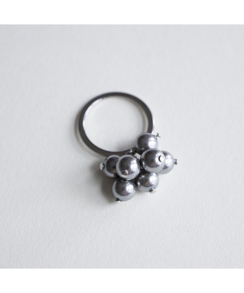Silverious Berry Rings Silver pearl berry ring(リング)|MERRYMOTIVE(メリーモチーブ)のファッション通販 - ZOZOTOWN