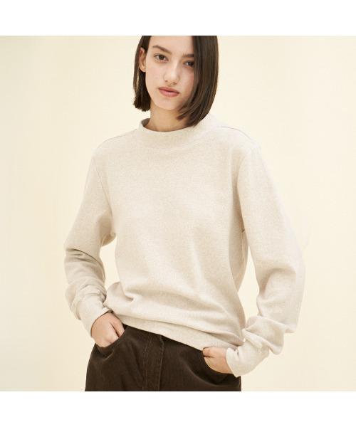 CHIQUITA(チキータ)の「ハーフタートルスウェットシャツ(コットンナッピング)オートミール244603SOT(Tシャツ/カットソー・レディース・その他・SMALL/MEDIUM)」の3枚目の写真
