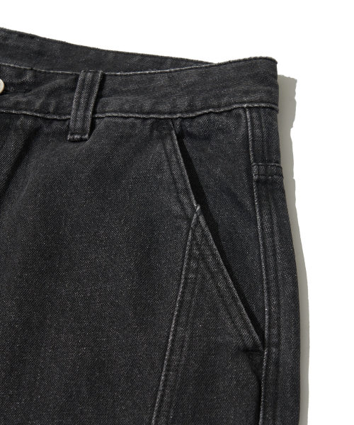 URBANDTYPE（アーバンディタイプ）の「カットオフポイントデニムパンツ_ブラック（デニムパンツ・レディース・その他・SMALL/MEDIUM/LARGE）」の8枚目の写真