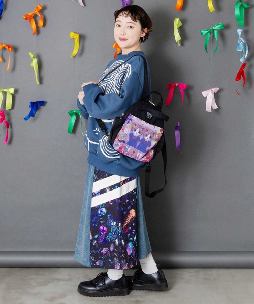 ScoLar（スカラー）の「653444：ネコ姉妹の秘密の花園柄 2wayミニリュック（バックパック/リュック・レディース・ブラック/パープル/ベージュ・FREE）」の4枚目の写真