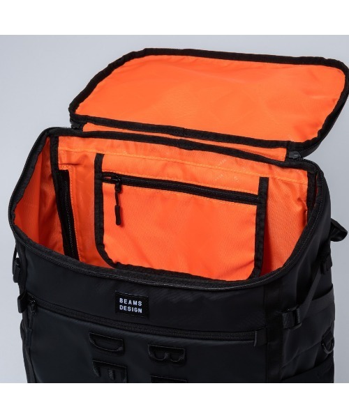 BEAMS DESIGN（ビームス デザイン）の「BEAMSDESIGN（ビームスデザイン）Influence　バックパック（バックパック/リュック・メンズ・レッド/ブラック・FREE）」の5枚目の写真
