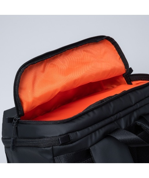 BEAMS DESIGN（ビームス デザイン）の「BEAMSDESIGN（ビームスデザイン）Influence　バックパック（バックパック/リュック・メンズ・レッド/ブラック・FREE）」の7枚目の写真