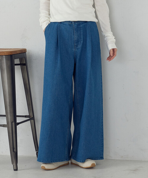 COMME CA ISM(コムサイズム)の「ス-パ-ワイドデニムパンツ(デニムパンツ・レディース・ブルー/ワンウォッシュ・X-LARGE/LARGE/MEDIUM/SMALL)」の2枚目の写真