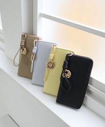 MIAN （ミアン）の「BLUEBELL / 牛革ストラップ付きラウンドファスナー長財布【詳細動画あり】（財布）」