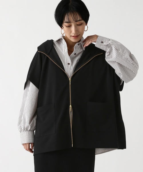 Elura（エルーラ）の「サマ見えリラクシーフードジレ/655836（ベスト・レディース・オフホワイト/ブラック/ダークブラウン・FREE）」の20枚目の写真