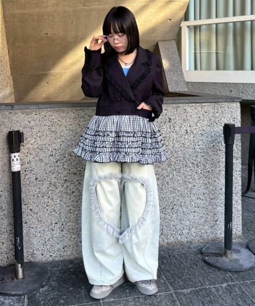 Candy Stripper（キャンディストリッパー）の「PEPLUM FRILL ジャケット（テーラードジャケット・レディース・グレー/ブラック/ブラック系その他・FREE）」の9枚目の写真