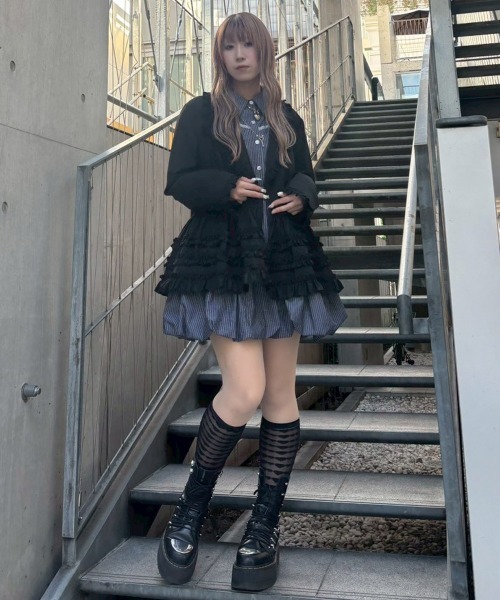 Candy Stripper（キャンディストリッパー）の「PEPLUM FRILL ジャケット（テーラードジャケット・レディース・グレー/ブラック/ブラック系その他・FREE）」の15枚目の写真