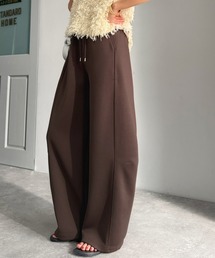 classicalelf（クラシカルエルフ）の「頑張らないのに、こなれ見え。ダンボール素材カーブスウェットパンツ（スウェットパンツ）」