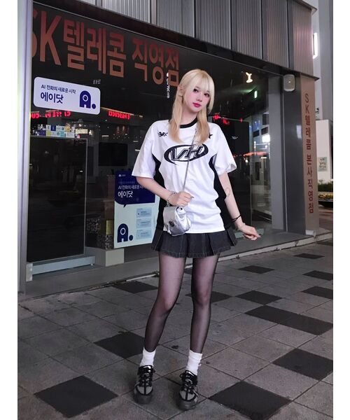 VENHIT（ベンヒット）の「VH 配色半袖Tシャツ（Tシャツ/カットソー・レディース・その他・M/L/XL）」の4枚目の写真