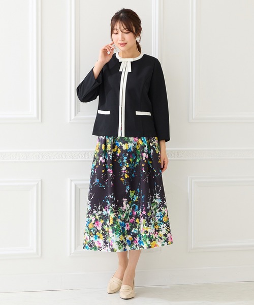 Rose Tiara（ローズティアラ）の「【リボンブローチ付】配色ノーカラージャケット（ノーカラージャケット・レディース・オフホワイト/ブラック・38/46/42/40）」の11枚目の写真