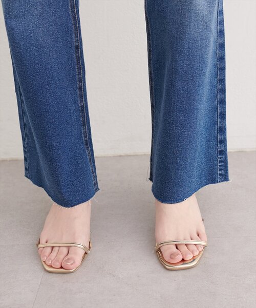 natural couture（ナチュラルクチュール）の「セルフカットストレートデニムフレアパンツ（デニムパンツ・レディース・サックスブルー/ブルー・LARGE/MEDIUM）」の21枚目の写真