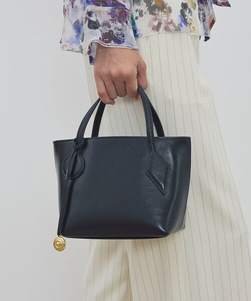 TOMORROWLAND （トゥモローランド）の「LIFFNER SPROUT トートバッグ（トートバッグ・レディース・ブラック・FREE）」の3枚目の写真