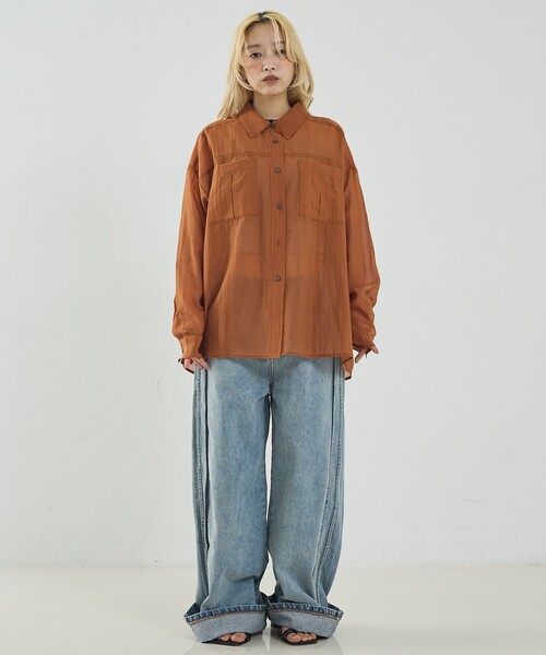 NOMINE(ノミネ)の「オーバーサイズ シアーシャツ(シャツ/ブラウス・レディース・ライトグレー/イエロー系その他/グレイッシュブルー/グリーン系その他・フリー)」の15枚目の写真