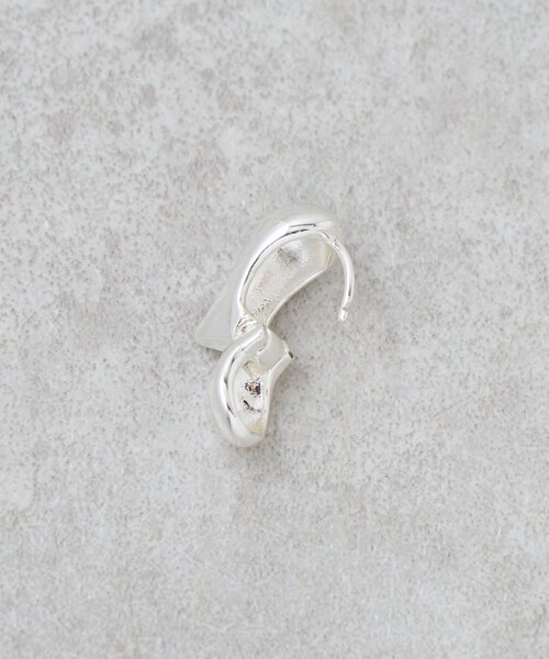 LIVETART（リヴェタート）の「ハートピアス（リング・レディース・シルバー・FREE）」の4枚目の写真
