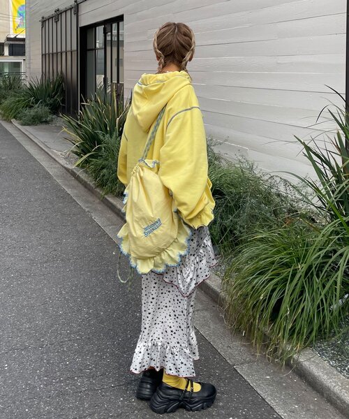 HELLO.SANFRANCISCO（ハローサンフランシスコ）の「【HELLO.SANFRANCISCO/ハローサンフランシスコ】ビッグリボン裏毛パーカー（パーカー・レディース・イエロー/ピンク/グレー・ONE SIZE）」の11枚目の写真