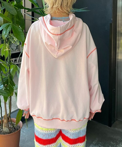 HELLO.SANFRANCISCO（ハローサンフランシスコ）の「【HELLO.SANFRANCISCO/ハローサンフランシスコ】ビッグリボン裏毛パーカー（パーカー・レディース・イエロー/ピンク/グレー・ONE SIZE）」の19枚目の写真