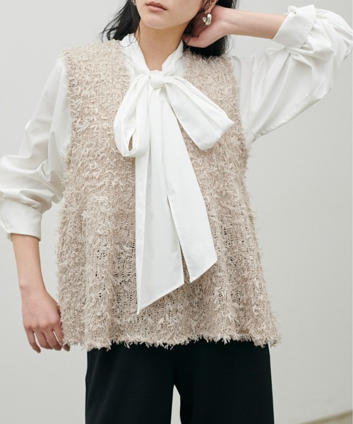 LARUTA（ラルータ）の「【LARUTA】[Web限定]リボンヤーンニットベスト（ベスト・レディース・ブラック/ベージュ/アイボリー・MEDIUM）」の16枚目の写真