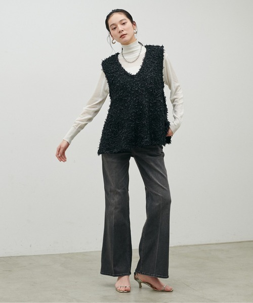 LARUTA（ラルータ）の「【LARUTA】[Web限定]リボンヤーンニットベスト（ベスト・レディース・ブラック/ベージュ/アイボリー・MEDIUM）」の14枚目の写真