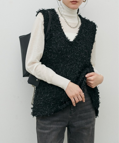 LARUTA（ラルータ）の「【LARUTA】[Web限定]リボンヤーンニットベスト（ベスト・レディース・ブラック/ベージュ/アイボリー・MEDIUM）」の22枚目の写真