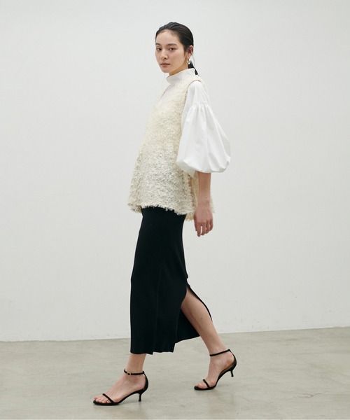 LARUTA（ラルータ）の「【LARUTA】[Web限定]リボンヤーンニットベスト（ベスト・レディース・ブラック/ベージュ/アイボリー・MEDIUM）」の20枚目の写真