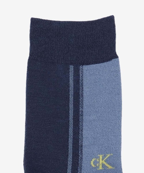 Calvin Klein（カルバン・クライン）の「Calvin Klein Tonal Colorblok クルーソックス 02542276（ソックス/靴下・メンズ・ブラック/グレー系その他/ダークブルー/サンドベージュ・25-27CM）」の6枚目の写真