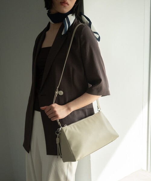 green label relaxing(グリーンレーベルリラクシング)の「<PARTE>2WAY スクエア ショルダーバッグ はっ水(ショルダーバッグ・レディース・ブラック/ナチュラル/モカ/ブラウン・FREE)」の10枚目の写真