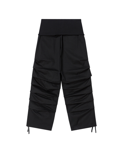 NYXX（エヌワイエックスエックス）の「TUCK PANTS BLACK（その他パンツ・レディース・その他・SMALL/MEDIUM）」の3枚目の写真