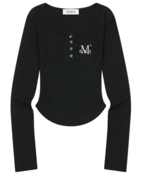 MUCENT(ムセント)の「◇MUCENT◇ブランド直輸入正規品/春~夏にかけて着やすい素材感/ANIV U-NECK SLIM FIT LONG SLEEVE T アニーブUネックスリムフィットクルーネックTシャツ(Tシャツ/カットソー・レディース・ブラック/ベージュ/ホワイト・FREE)」の12枚目の写真