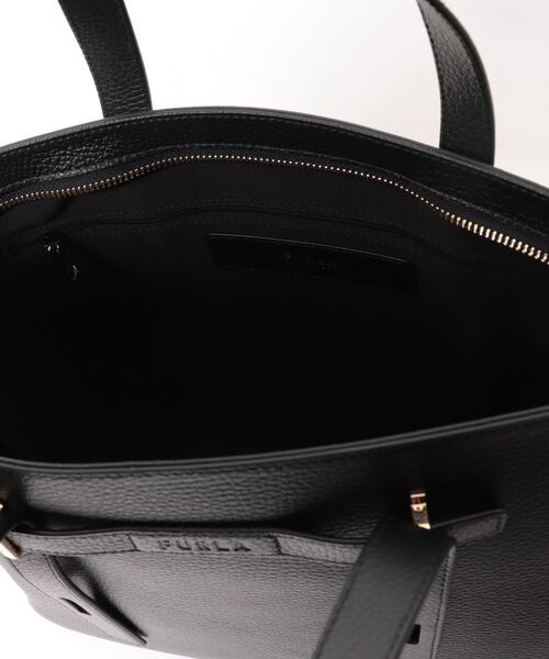 FURLA(フルラ)の「フルラ ジョベ (Furla Giove) トートバッグ L(トートバッグ・レディース・オフホワイト/ブラック・ONE SIZE)」の16枚目の写真