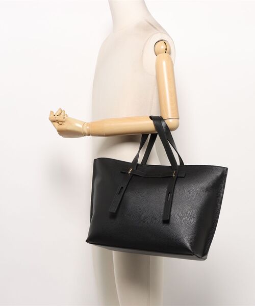 FURLA（フルラ）の「フルラ ジョベ (Furla Giove) トートバッグ L（トートバッグ・レディース・オフホワイト・ONE SIZE）」の16枚目の写真