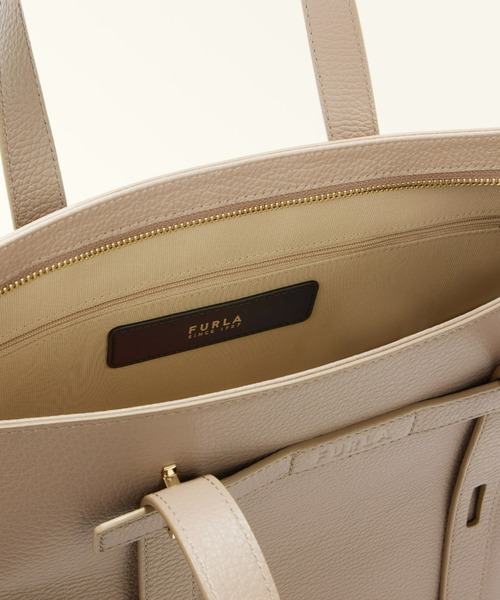 FURLA（フルラ）の「フルラ ジョベ (Furla Giove) トートバッグ L（トートバッグ・レディース・オフホワイト・ONE SIZE）」の10枚目の写真