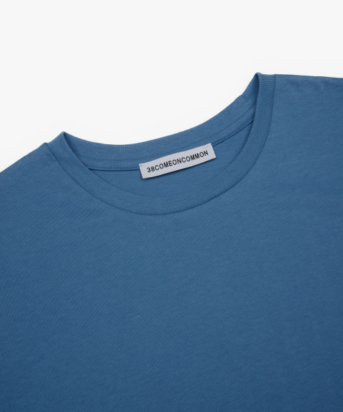 38COMEONCOMMON(38カモンコモン)の「Regular Cotton T-Shirt (Dusty Blue)(Tシャツ/カットソー・レディース・その他・FREE)」の3枚目の写真