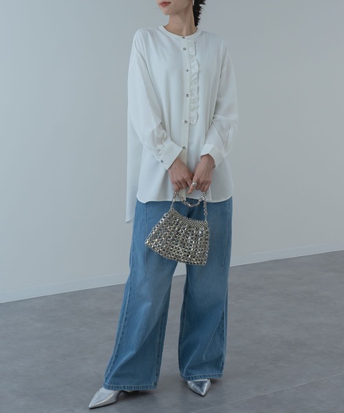 ANNA LUNA(アンナルナ)の「【ANNA LUNA】フロントフリル がポイントの バンドカラー チュニック(シャツ/ブラウス・レディース・ネイビー/オフホワイト/サックスブルー・MEDIUM)」の5枚目の写真
