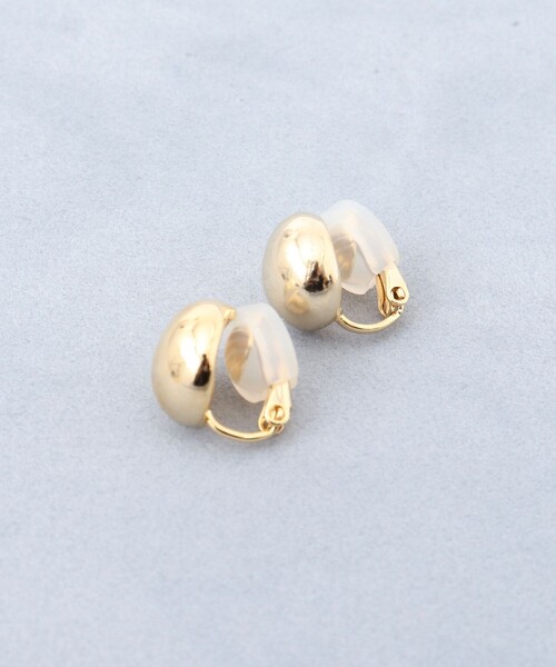 NOLLEY’S（ノーリーズ）の「【grace grace/グラスグラス】ラウンドドームイヤリング（イヤリング・レディース・シルバー/ゴールド・FREE）」の4枚目の写真