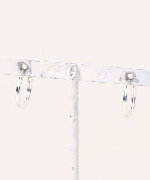 Mag.（マグ）の「【プレーンピアス】（ピアス（両耳用）・レディース・シルバー・XX-LARGE/LARGE/MEDIUM/XXX-LARGE）」の3枚目の写真