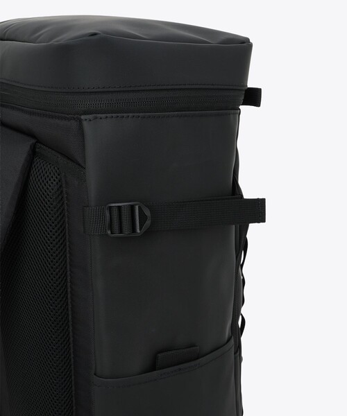 Columbia(コロンビア)の「大容量 Columbia/ サイドキック30Lバックパック /コロンビア(バックパック/リュック・レディース・ブラック×ブラック/ブラック系その他/グレー/ブラック・ONE SIZE)」の17枚目の写真