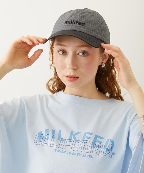 MILKFED.(ミルクフェド)の「CUT OUT LOGO PLAID NYLON CAP(キャップ・レディース・ライトブルー/オフホワイト/チャコール・ONE SIZE)」の4枚目の写真