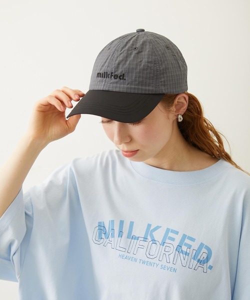 MILKFED.(ミルクフェド)の「CUT OUT LOGO PLAID NYLON CAP(キャップ・レディース・ライトブルー/オフホワイト/チャコール・ONE SIZE)」の5枚目の写真