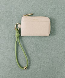 Beau're（ヴュレ）の「BEAURE カウレザー ハンドストラップ付き バイカラー フラグメント ケース（パスケース）」