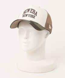 NEW ERA（ニューエラ）の「【NEW ERA/ニューエラ】9FORTY A-Frame トラッカー College Logo（キャップ）」