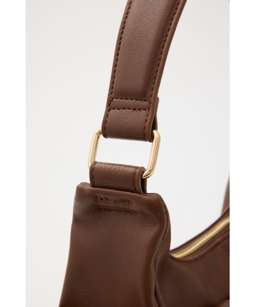 MOUSSY（マウジー）の「MANY POCKET HOBO バッグ（ショルダーバッグ・レディース・ライトグリーン/ブラウン/ブラック・FREE）」の17枚目の写真