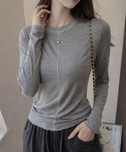 VIBGYOR（ヴィブジョー）の「【EIZZ/アイズ】センターシーム スリム ロンT / 縦ラインデザイン 長袖 カットソー（Tシャツ/カットソー・レディース・ホワイト/ネイビー/グレー/ブラック・FREE）」の7枚目の写真