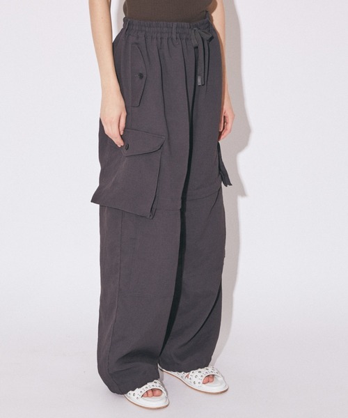 beautiful people(ビューティフルピープル)の「Polyester panama length change pants(カーゴパンツ・レディース・ブラック/アイボリー・36/38)」の2枚目の写真